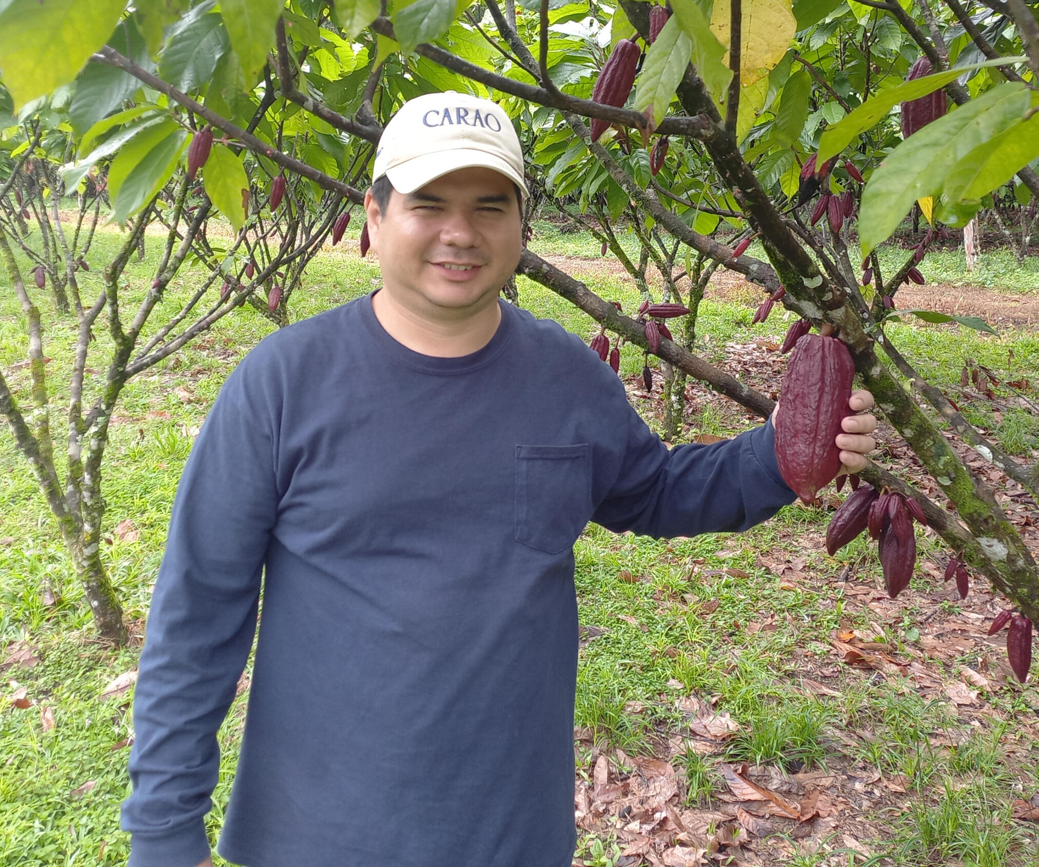 Alejando at La IlusÃon Alejando at La IlusÃon